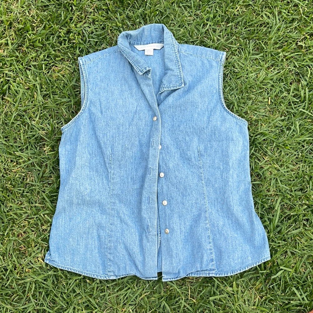 tank top button up